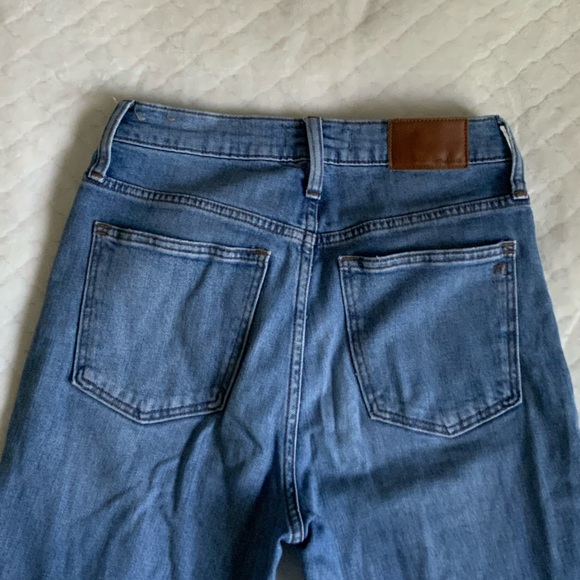 🔵 Madewell The High-Rise Slimp Crop Boyjean: Knee-Rip Edition 24 - Picture 6 of 6